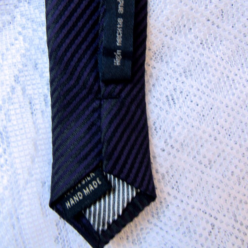Burberry London  Men Tie, Silk, Hand Made, Dark Purple/Black color, striped - Picture 6 of 9